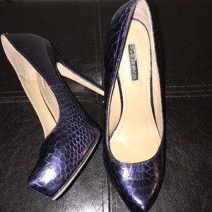Sexy Blue BCBG 5 inch heels